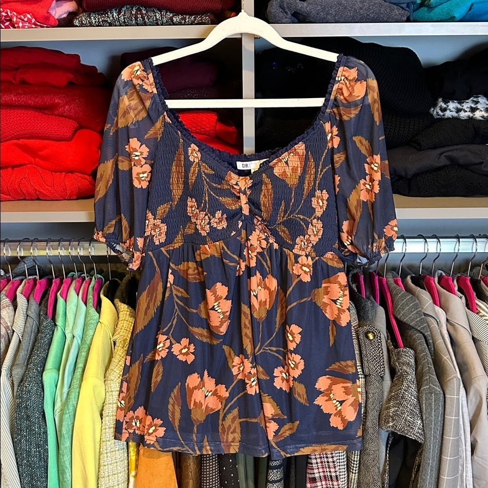 DR2 navy/orange floral semi sheer short sleeve elastic waistband top size S